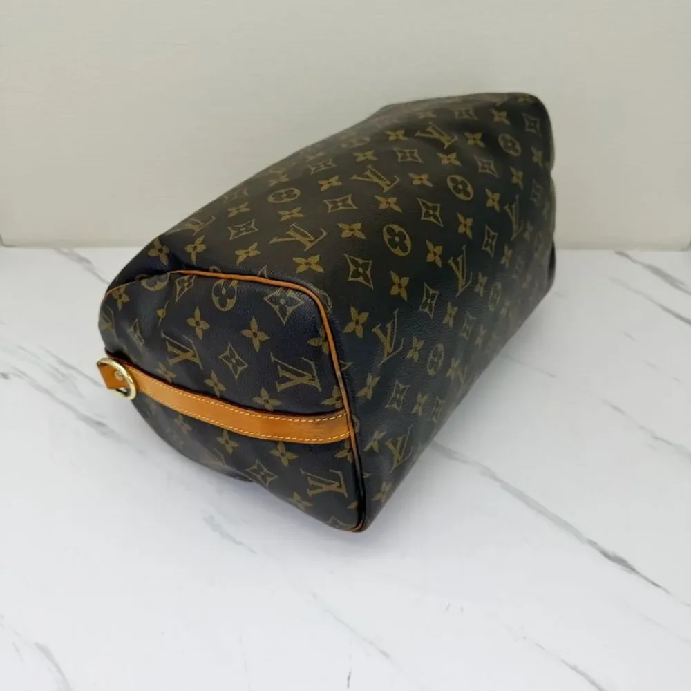 Louis Vuitton Women Pre-Loved Bag Very Good Condition